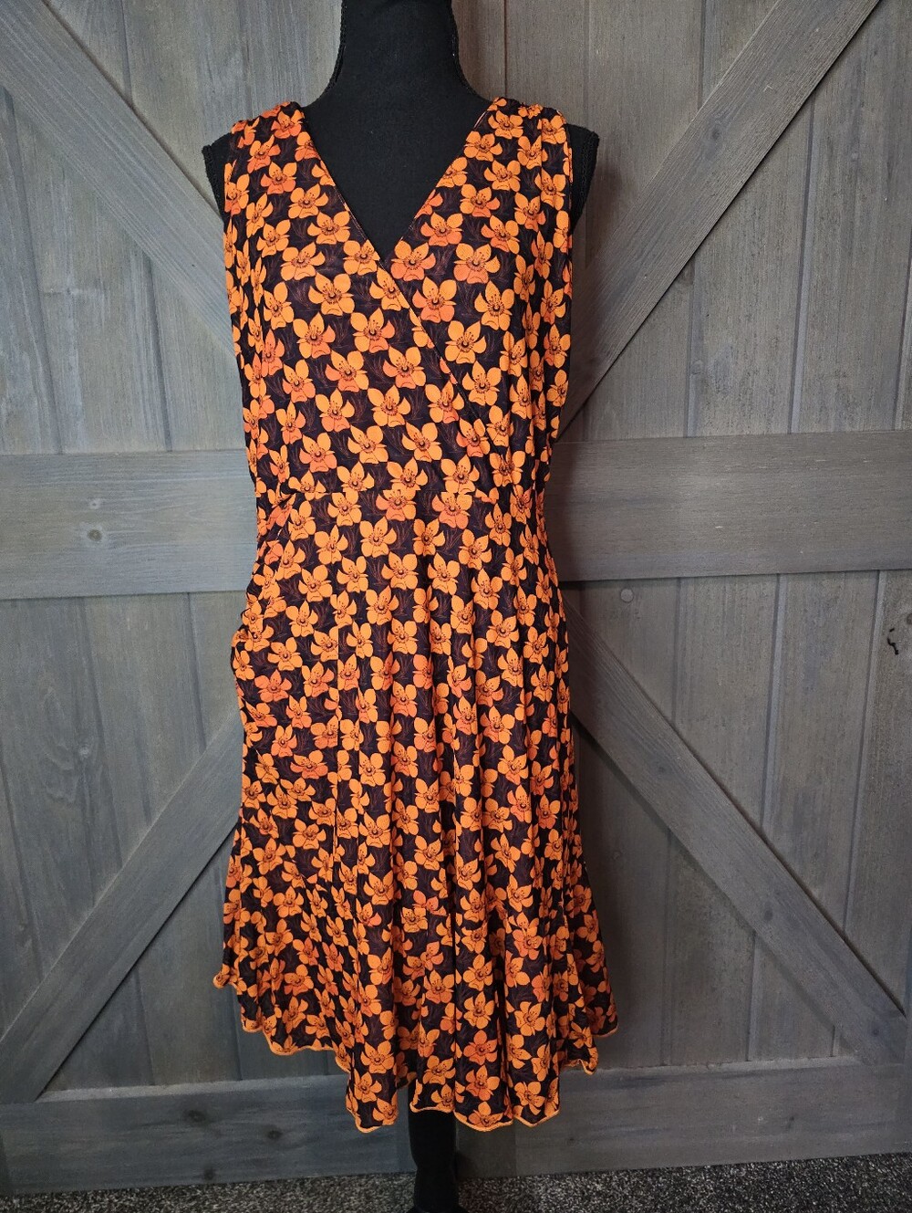 Cabi Flip Dress Orange Floral Midi Dress sz Medium